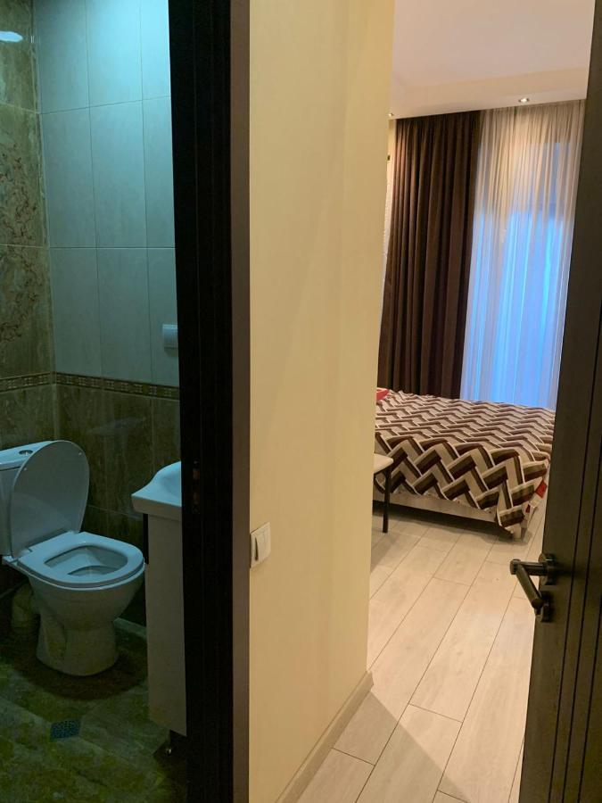 טביליסי Apartment Three Bedroom In Saburtalo מראה חיצוני תמונה